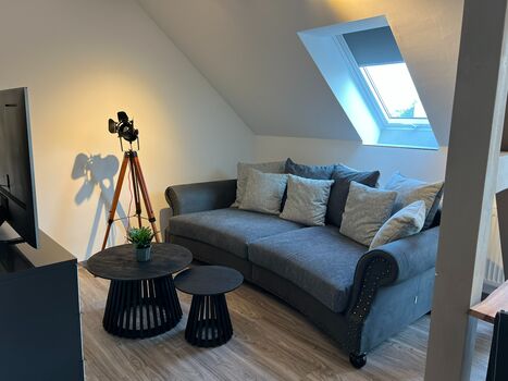 Möblierte 2-Raum - ideal für Übergangslösungen Foto 3