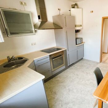 Vollmöblierte Wohnung bis zu 6 Personen mit Parkplatz Bild 3