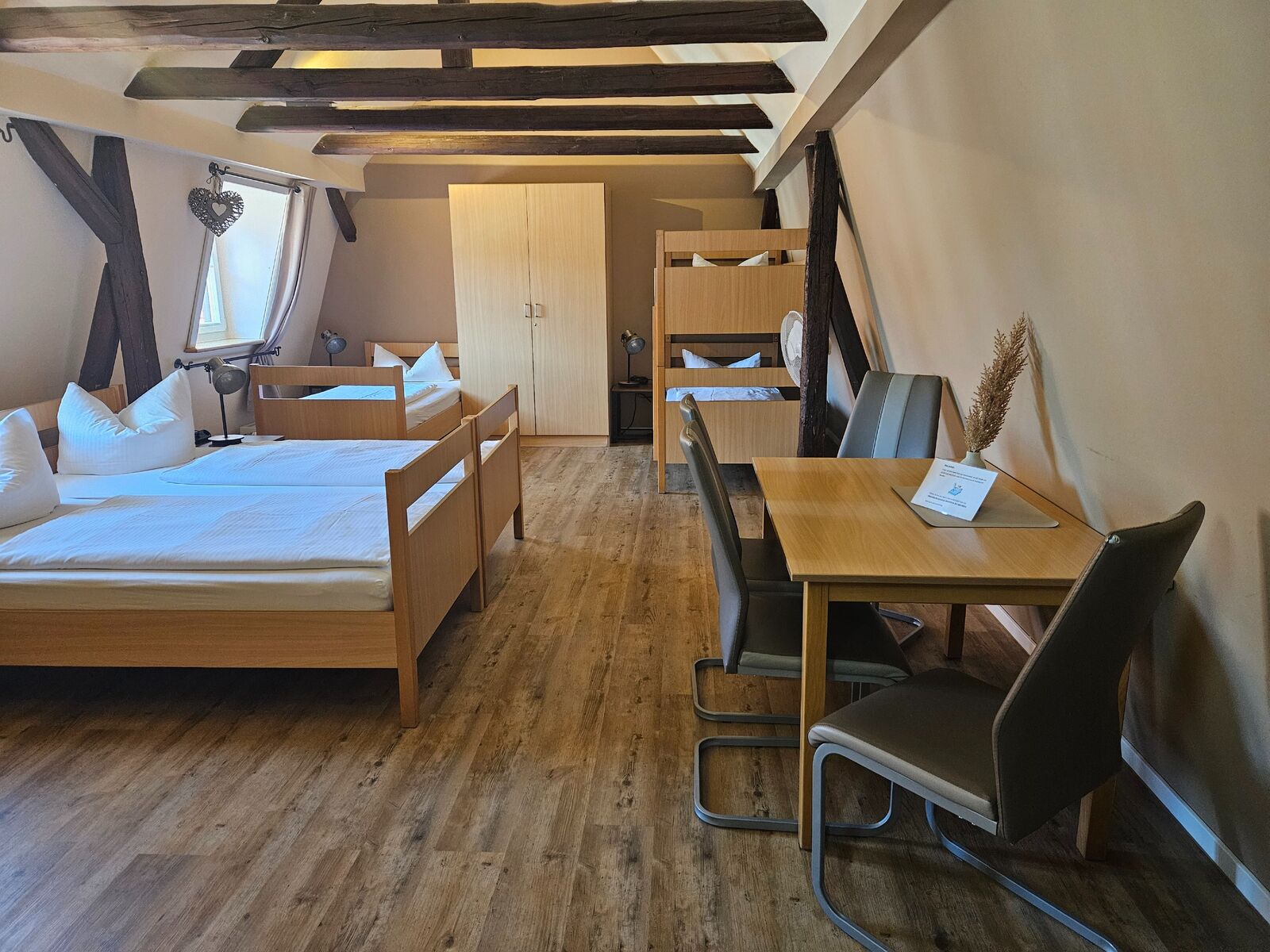 5-Bettzimmer