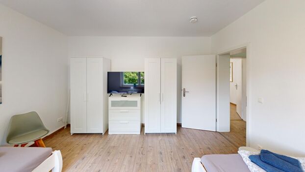 Schlafzimmer 2