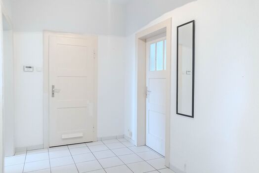 Vollausgestattete Wohnung mit Komfort wie zu Hause Bild 3