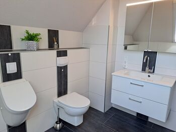 Neubau-Wohnung Nähe VW, Hochschule, Hafen u. Einkaufszentrum Bild 2