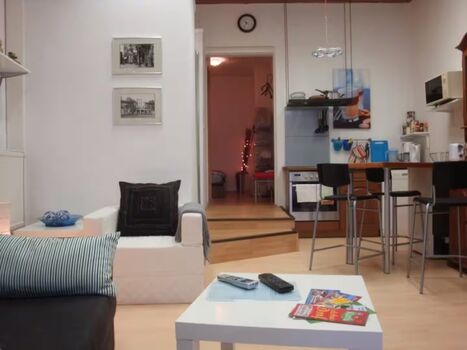 Wohnzimmer mit zusätzlicher Schlafmöglichkeit