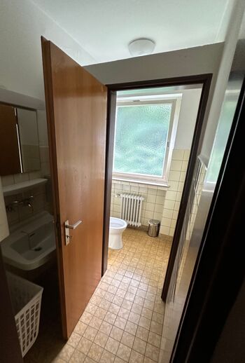 Gästehaus 20 Einzelzimmer mit Balkon Gemeinschaftsküche Foto 3