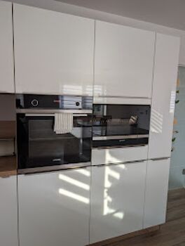 Backofen und Mikrowelle