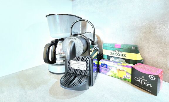 Filterkaffeemaschine & Nespresso – Kaffee für den frühen Arbeitsbeginn