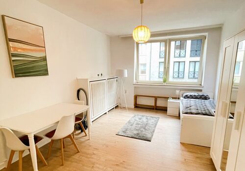 Exklusives vollmöbiliertes Business Apartment mind. 6 Monate Picture 4