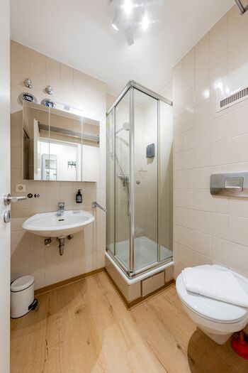 Tolle 1 Zimmer Wohnung in TOP Lage von Passau Bild 4