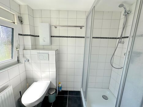 Bad mit Dusche