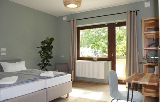 VW + CONTI 2 min | KÜCHE | Garten/Grill | 18 Euro/Gruppe | Parkplatz Bild 1