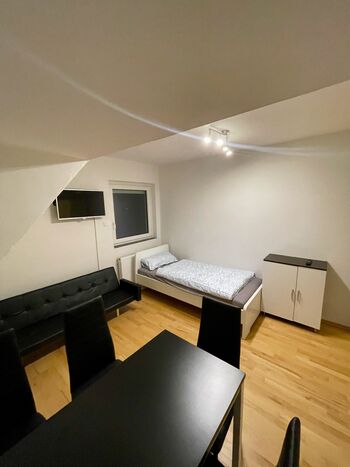 Möbiliertes Studio-Apartment in Ratingen/Düsseldorf Bild 2