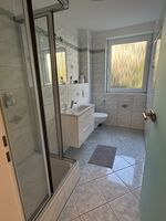 Badezimmer 1