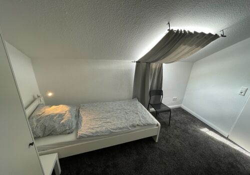 90 Betten in Kassel | 1-5 Zimmer | 2- 10 Pers. Foto 3