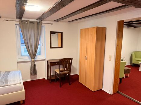 Zimmer /Wohnungen Nähe Mainz/Wisbaden/frankfurt Bild 2