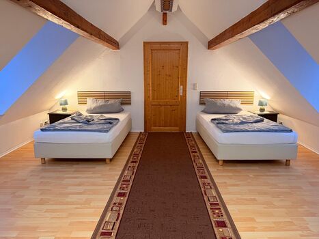 Zimmer /Wohnungen Nähe alzey/Mainz/Wisbaden/frankfurt Bild 1