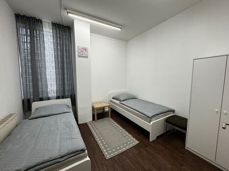 Neu 3 Schlafzimmer Wohnung Zentrum Göppingen Foto 4