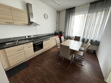 Neu 3 Schlafzimmer Wohnung Zentrum Göppingen Foto 1