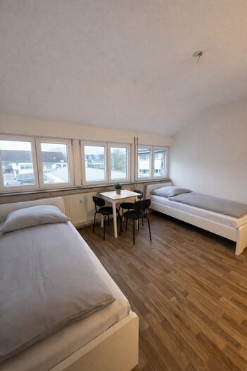 F&E // moderne Wohnung in Esslingen Bild 3