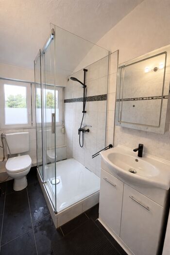 F&E // moderne Wohnung in Esslingen Bild 4