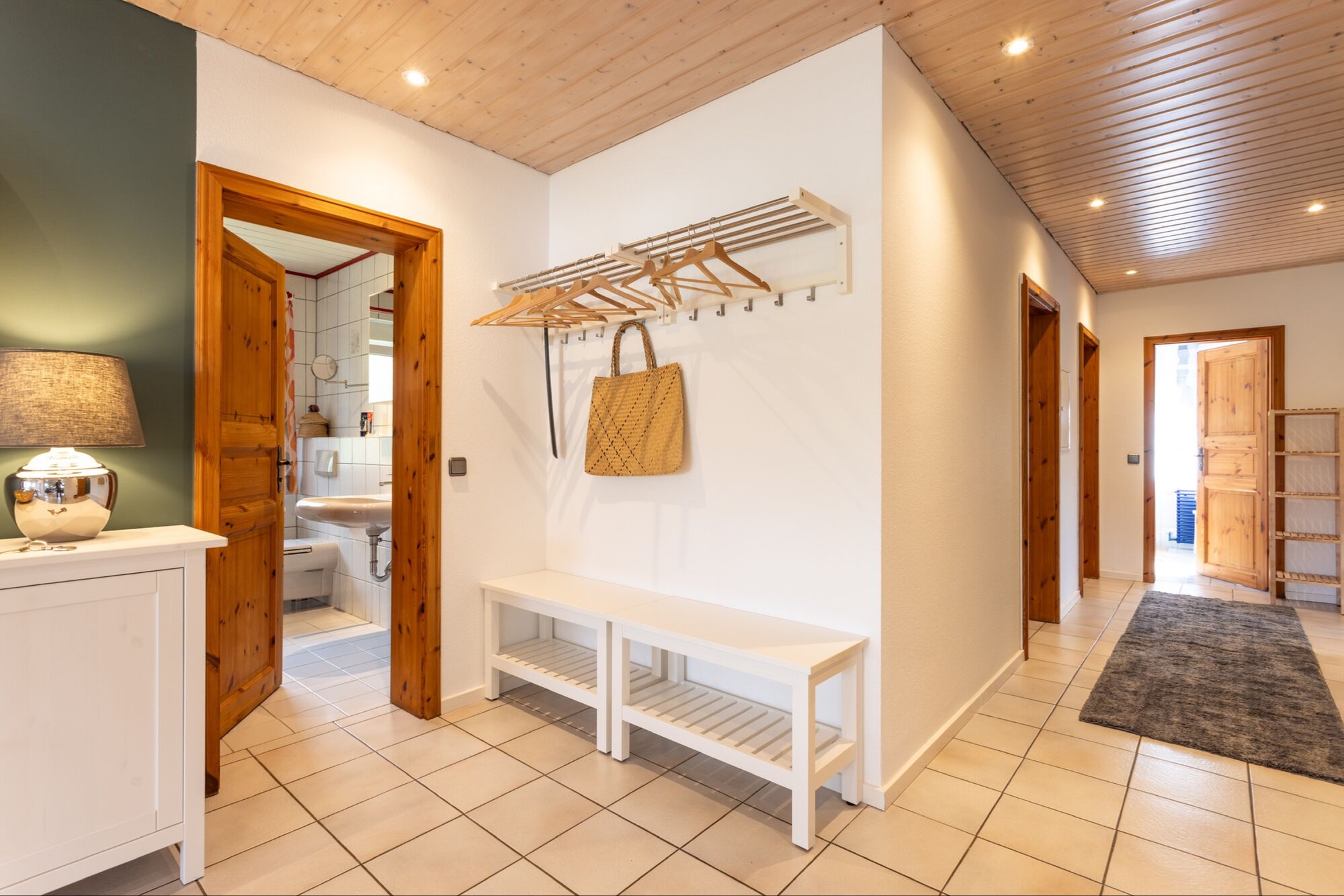 Garderobe und Badzugang 3 SZ Wohnung