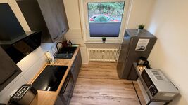 Große Wohnungen mit Balkon und Parkplatz für bis zu 16 Personen Bild 3