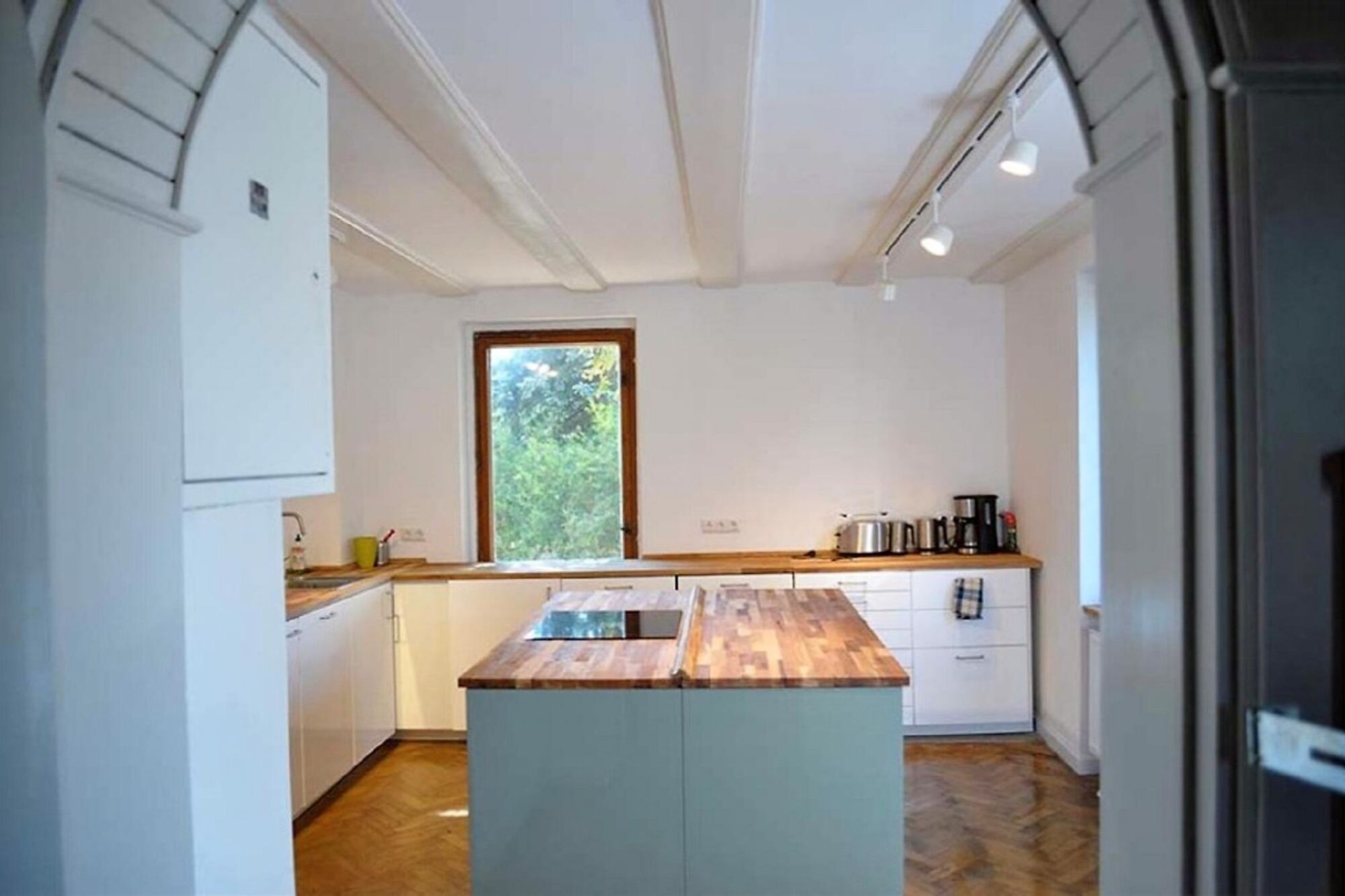 In der großen Küche gemeinsam Kochen