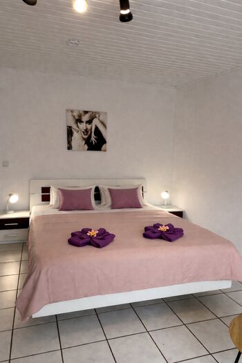 MG Neuhofstr.23 App 1 Bild 1