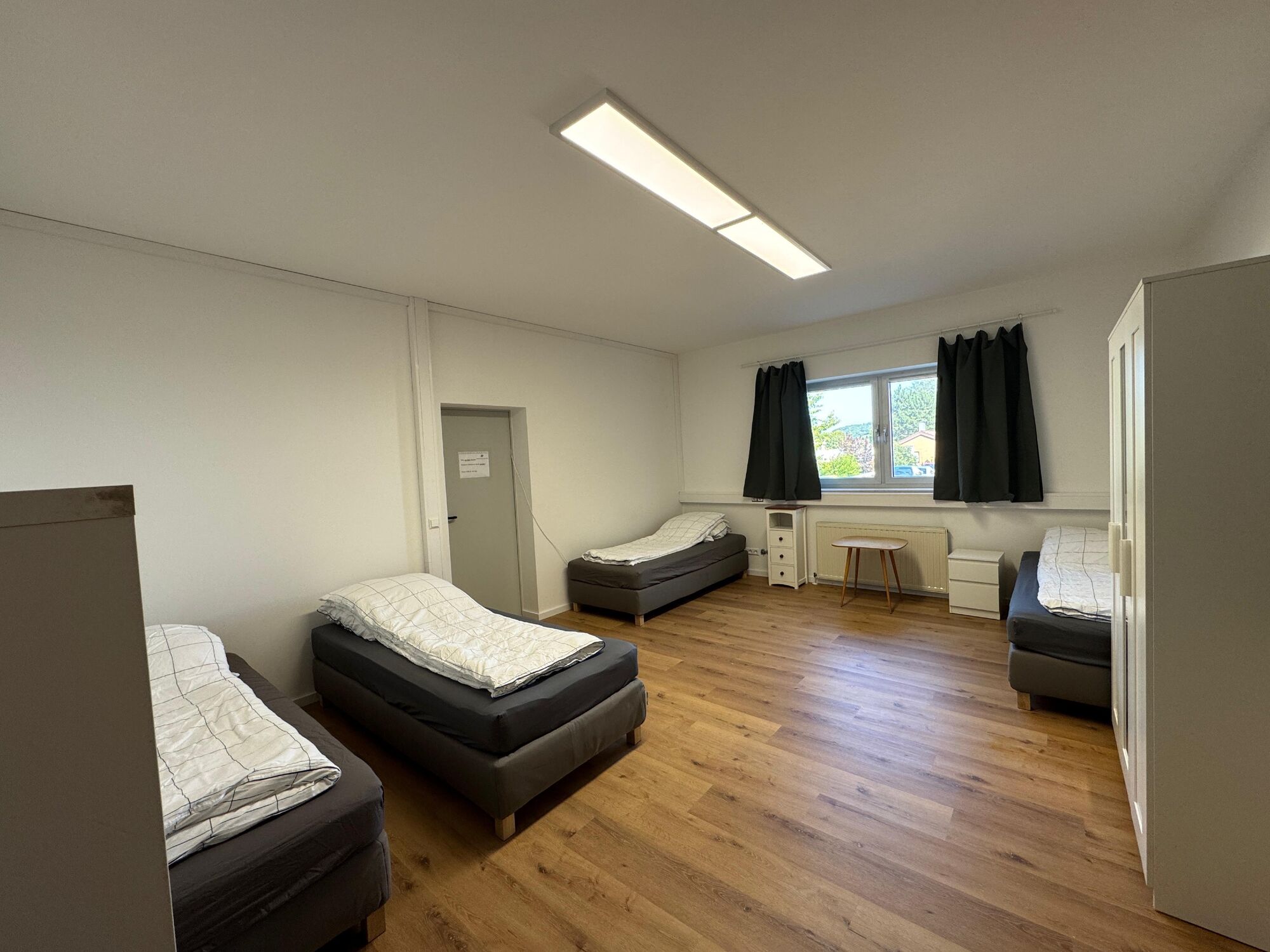 4-Bettzimmer