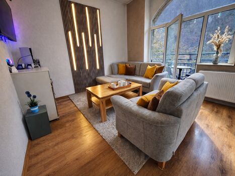 - Modern Apartments -BUNDESLIGA - GRILL - PS5 - Kitchen - Free Parking Bild 3