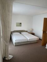 Möbliertes Appartement auf Zeit Bild 3