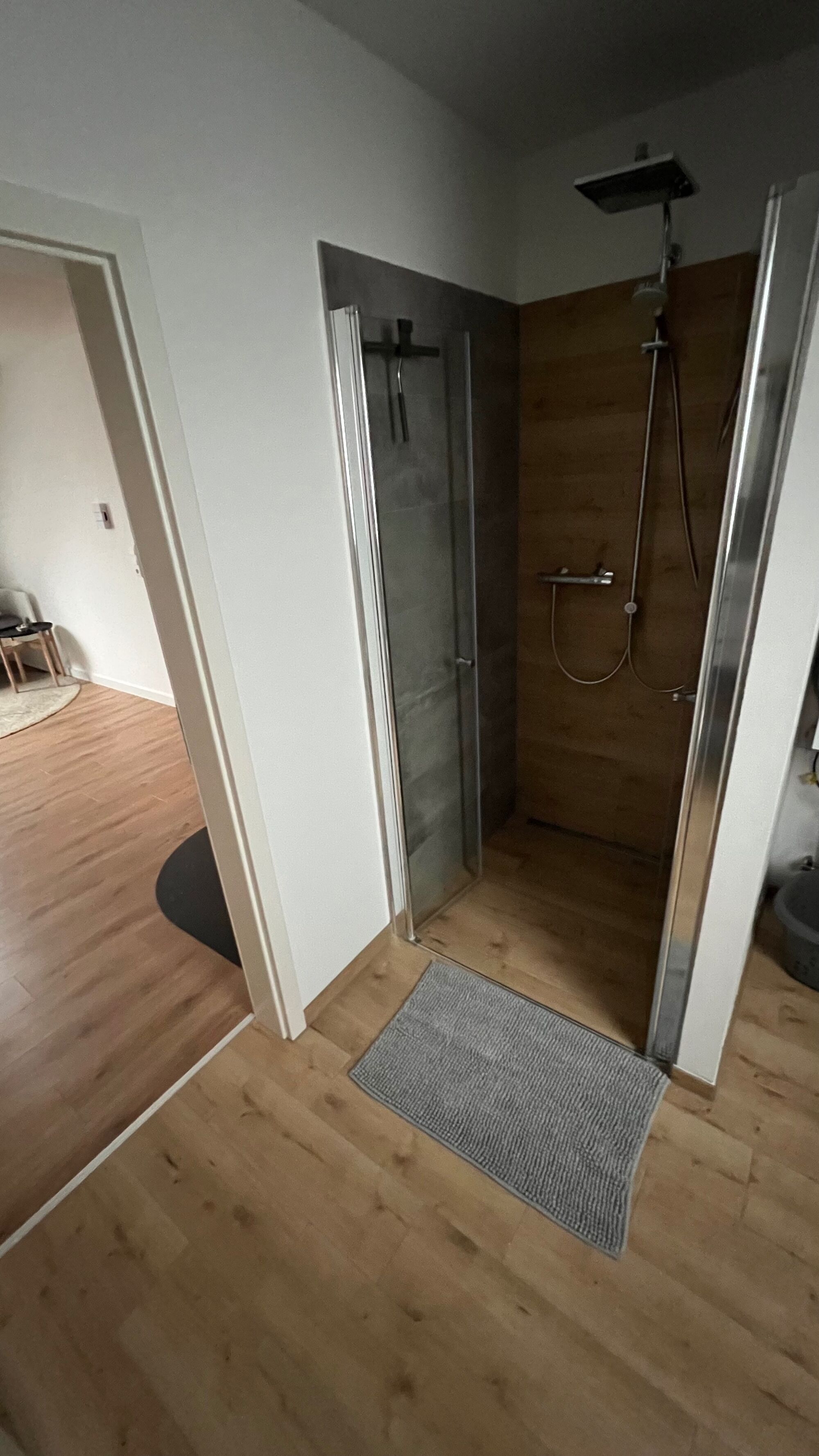 - und Dusche