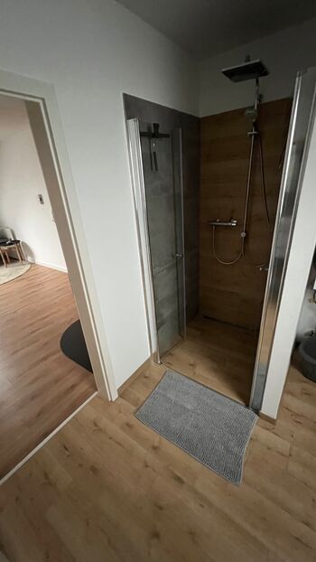 - und Dusche