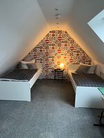 Schlafzimmer mit Einzelbetten - Dachgeschoss 