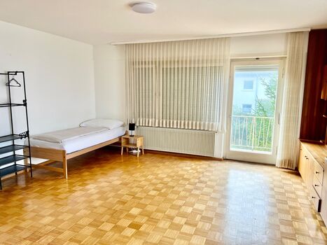 Möblierte Zimmer in ruhiger und grüner Lage ab 17,5 Euro Foto 3