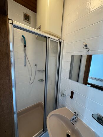 3x3 Zimmer Wohnungen in Esslingen am Neckar/Stuttgart (Haus) Bild 3