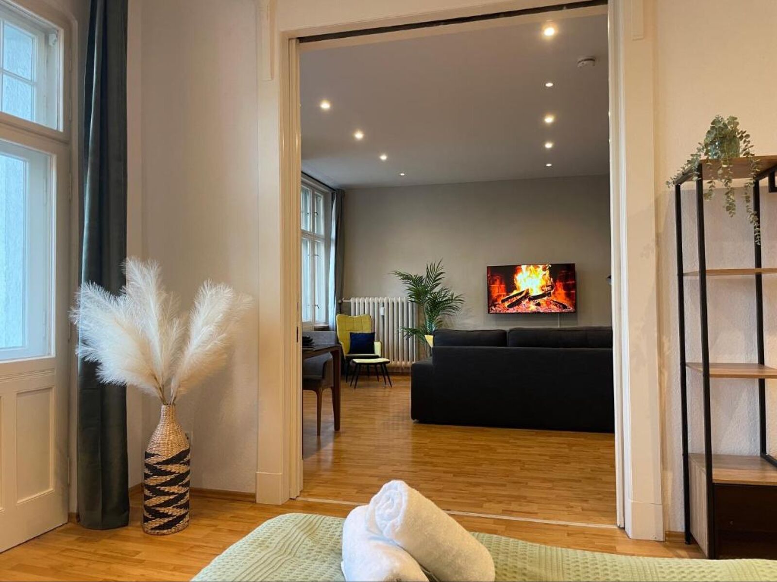 Schlafzimmer 1