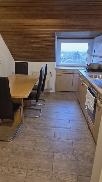Komfortable Wohnung mit 2 Schlafzimmern Bild 2