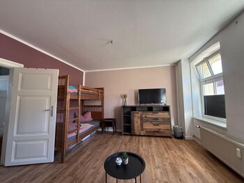 abgeschlossene Wohnung für bis zu 4 Personen Innenstadt Bild 1