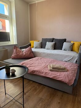 abgeschlossene Wohnung für bis zu 4 Personen Innenstadt Bild 3