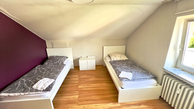 4 Bett Appartment mit Balkon fussnah zum Rhein Picture 2