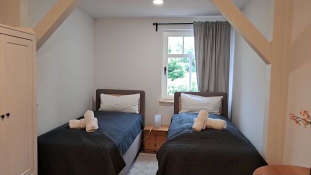 14-Bed-Modern and cosy guest house with garden Picture 5