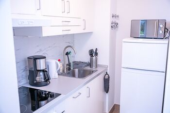 Wohnung mit Parkplatz und Terrasse Bild 1