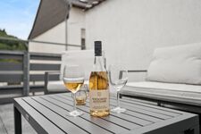 Ruhiges voll ausgestattetes Haus mit Terrasse Bild 12