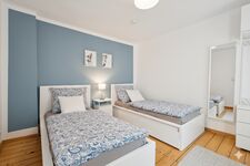 Ruhiges voll ausgestattetes Haus mit Terrasse Bild 6