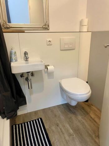 (C4 Studio Apartment) MH