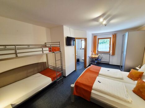 Vierbettzimmer