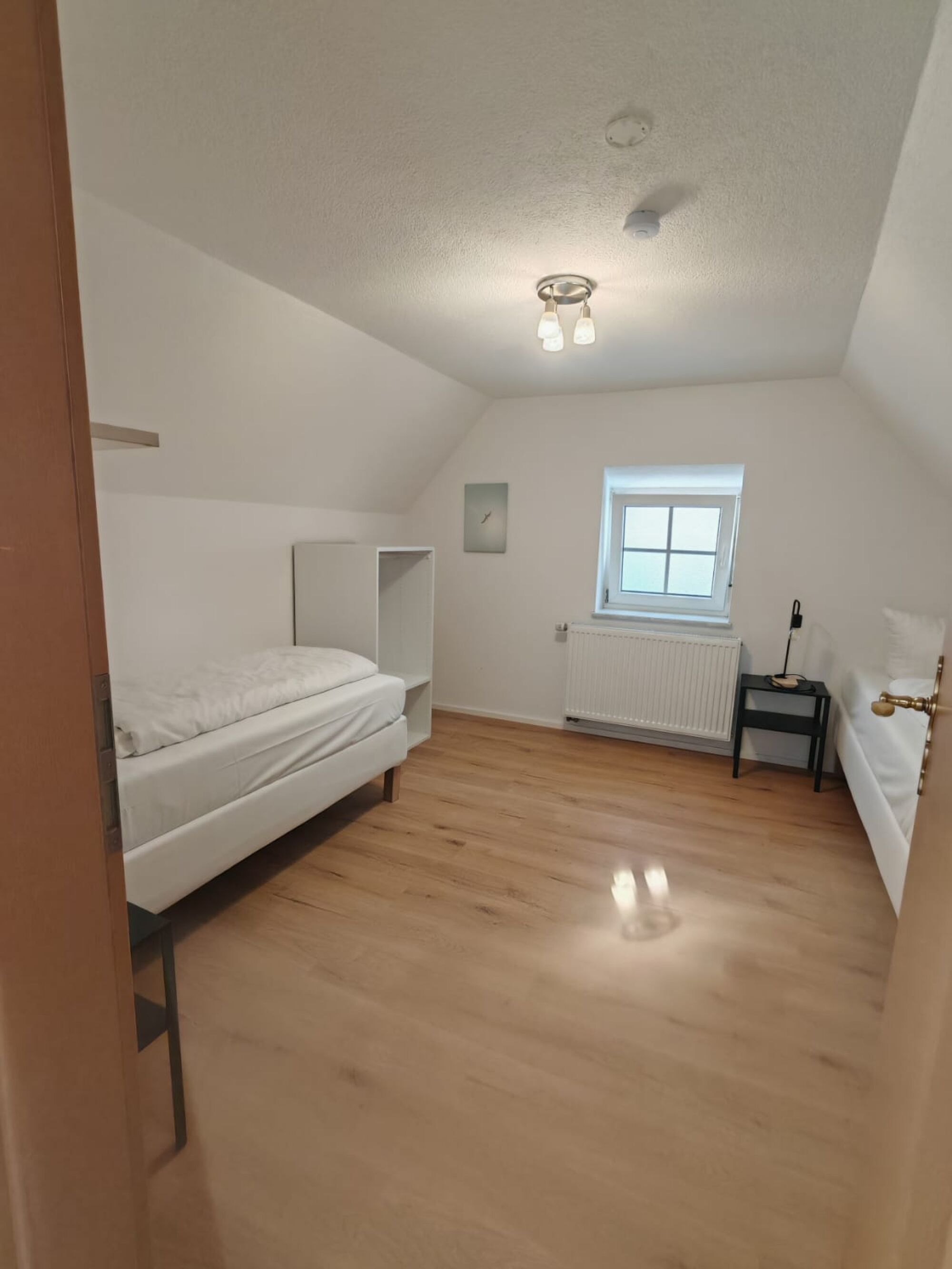 Schlafzimmer 2 mit Boxspringbetten 90*200cm