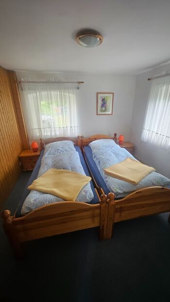 Schlafzimmer (Optional: Doppelbett)