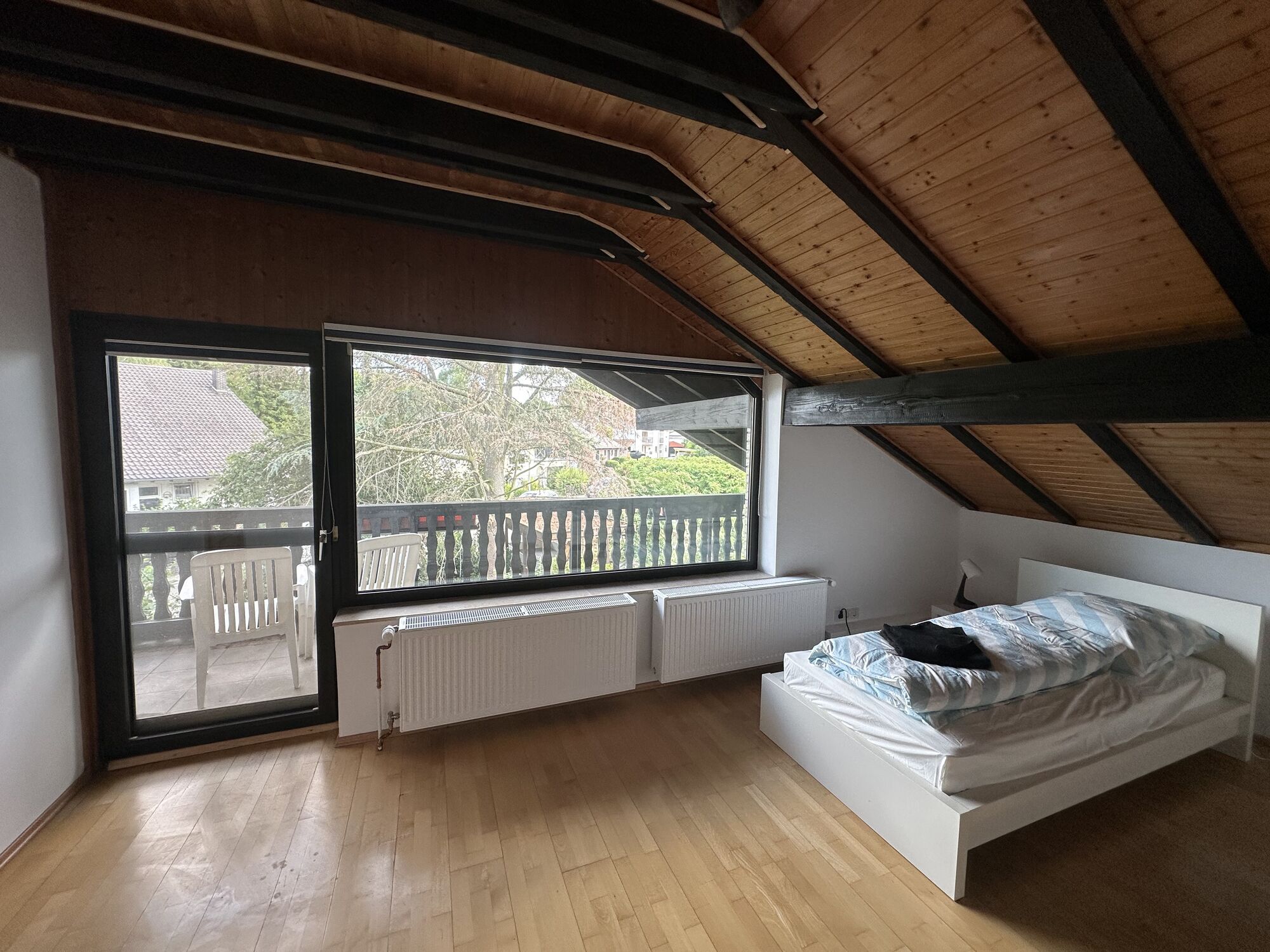 Schlafzimmer 2