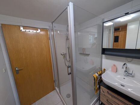 Gesamte Wohnung in ruhiger Lage Picture 2